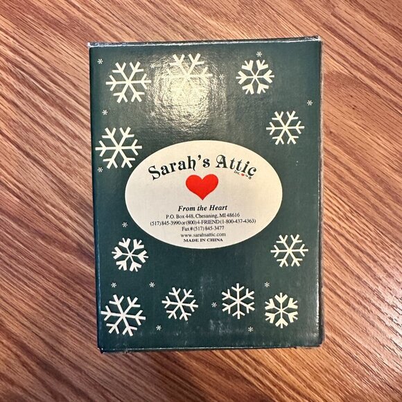 Snowonders by Sara's Attic "Birthday Bash" figure - Picture 9 of 10